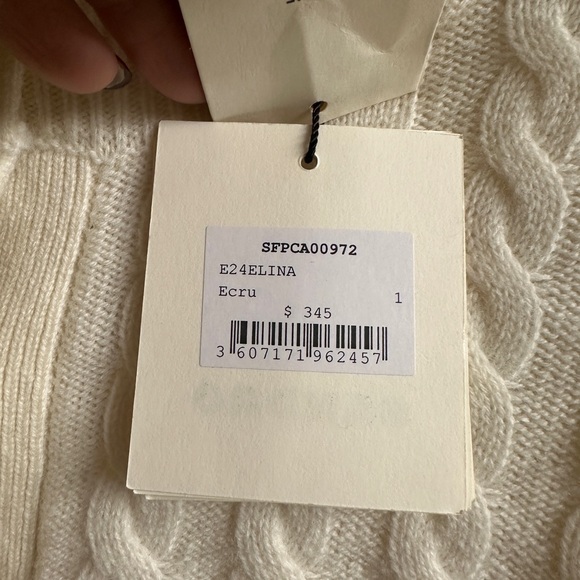 Elina Cable Knit Cropped Cardigan - Picture 4 of 4